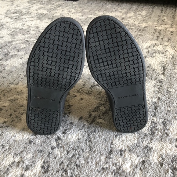 Balenciaga Lace Up Boots - Picture 5 of 8